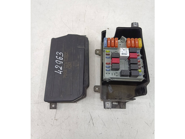 Pojistková skříňka 51738107 Fiat Croma 2006