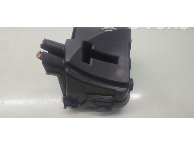 Блок предохранителей 243809584R, 243809584R Dacia Duster