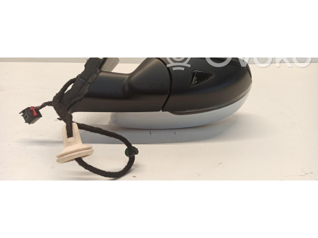 Зеркало электрическое        Skoda Karoq  2017 -  года   