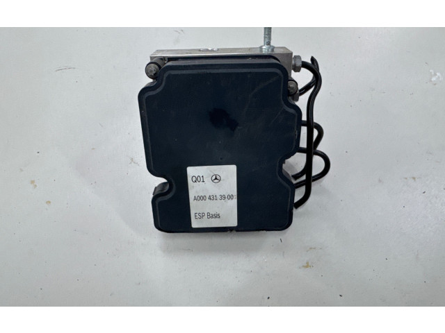 Jednotka ABS A0004313900   Mercedes-Benz GLA W156 2015