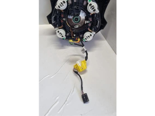 Подушка безопасности водителя 8V0880201AA, 8V0880201AA Audi Q3 8U