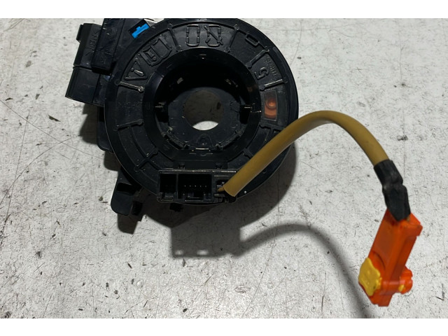 Подрулевой шлейф SRS    Toyota Yaris