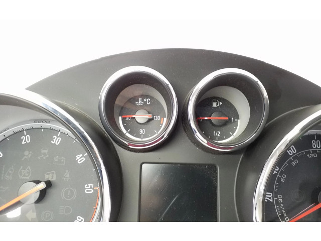 Přístrojová deska Opel Zafira C 2015 13460586