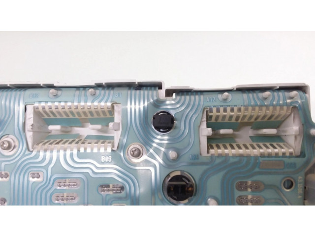 Панель приборов 30889704, 30889704B Volvo S40, V40