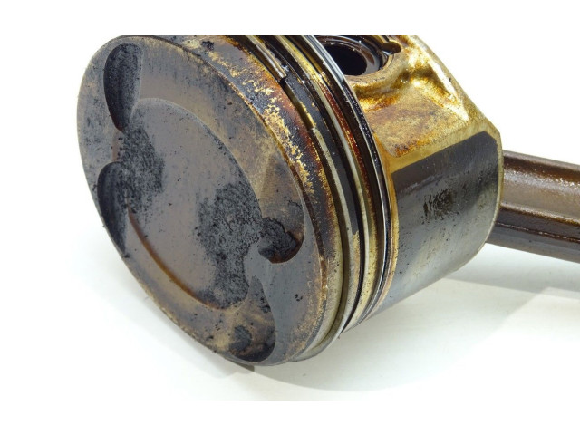  Поршень с шатуном  AYL  Ford Galaxy  