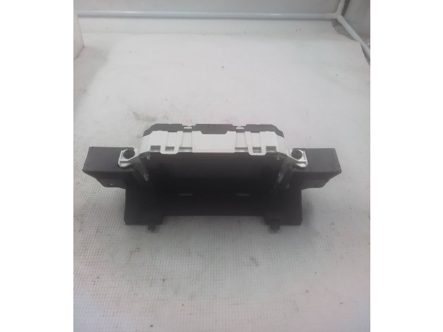 Дисплей    10R035347   Ford Focus