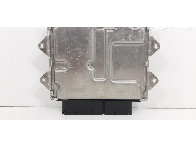 Блок управления впрыском 55267355, 55258953 Fiat 500L