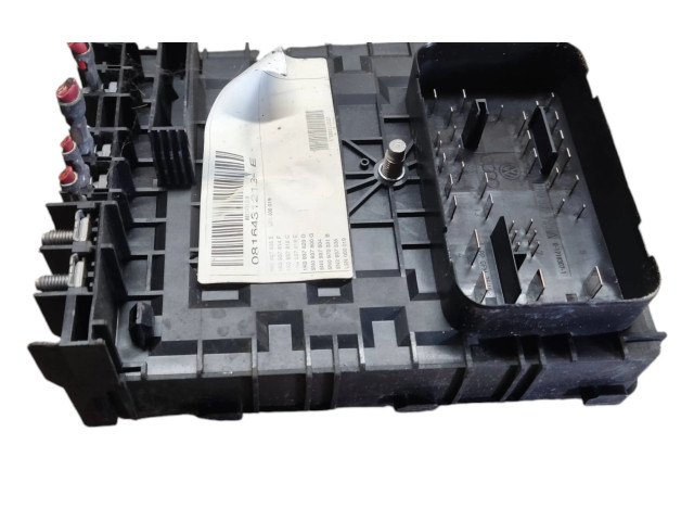 Pojistková skříňka 1K0937815C, 1K0937814F Volkswagen Tiguan 2010