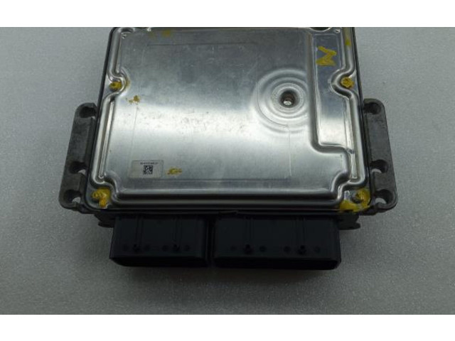 Řídící jednotka 9825318180, 0281034189 Citroen Berlingo 2019