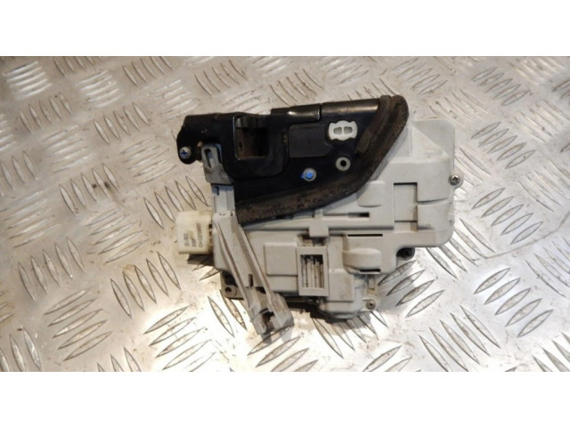 Передний замок