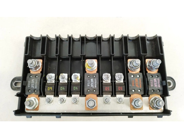 Блок предохранителей  m9d314a073cb   Jaguar I-Pace    