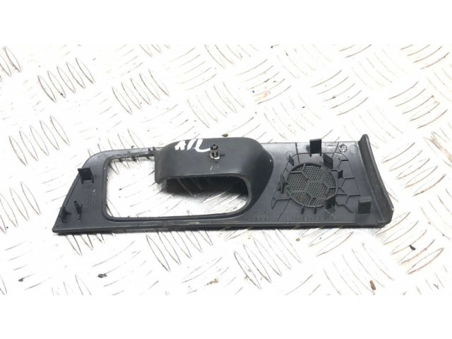 Задняя отделка громкоговорителя