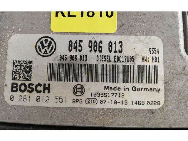 Блок управления двигателя 045906013, KL1810   Skoda Fabia Mk2 (5J)