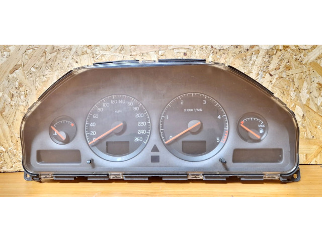 Панель приборов 9499671   Volvo V70       