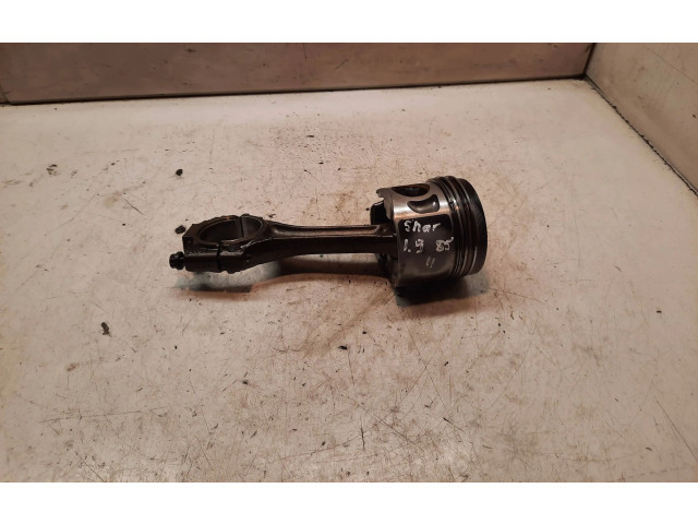 Píst 045C Volkswagen Sharan