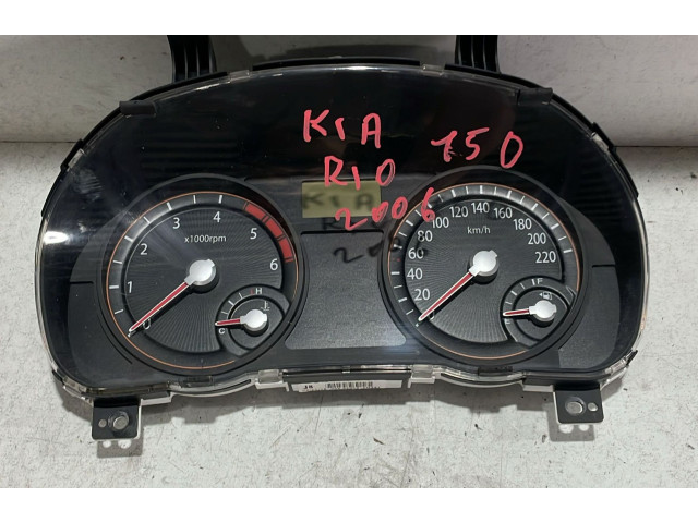 Панель приборов    KIA Rio       