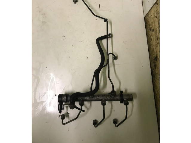 Магистральная трубка топлива