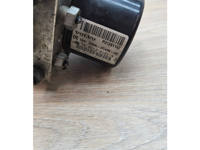 Jednotka ABS 31261142, 000404974D0 Volvo XC70 2008