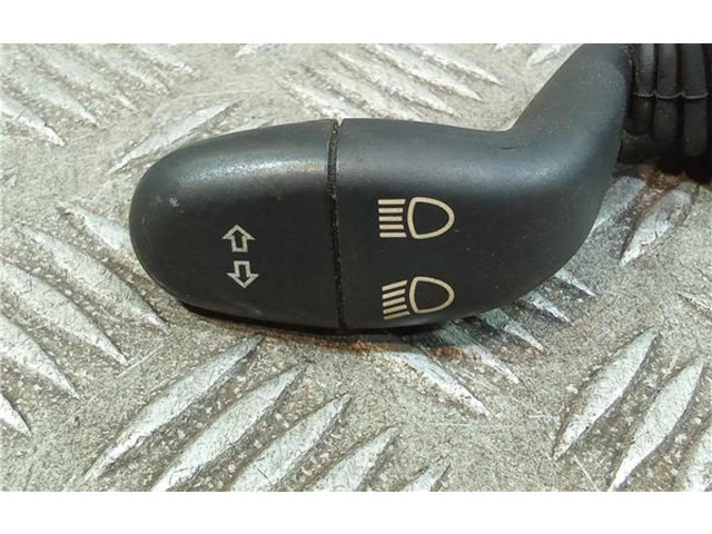 Zámek zadních dveří    Skoda Felicia II 1999