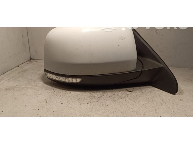 Зеркало электрическое Jeep Grand Cherokee 2010 - 2021 года