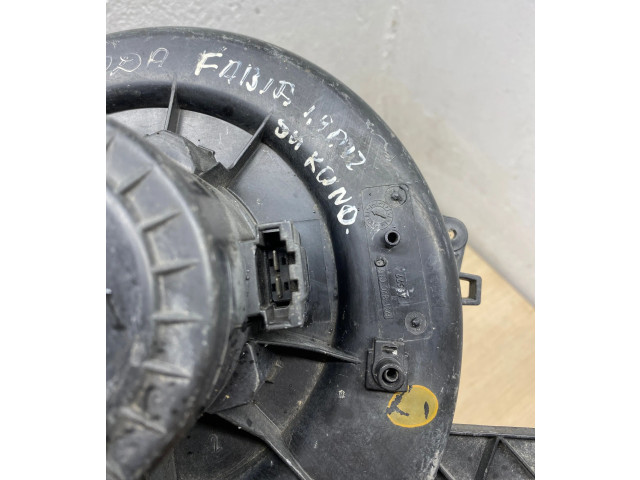 Вентилятор печки 6Q1820015C, 6Q1819015J Skoda Fabia Mk1 (6Y)