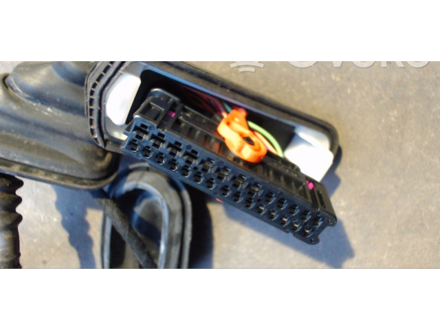 Zpětné zrcátko Volkswagen Caddy 2005 1T0971121L