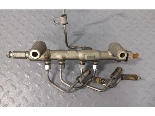 Vstřikovací lišta 175205X00A, 166805X00A Nissan Murano Z51