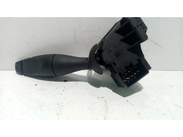 Ручка стеклоочистителей 2S6T17A553AA Ford Fiesta