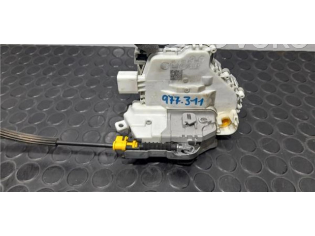 Зеркало (механическое)       Audi A1  2010 - 2018 года   