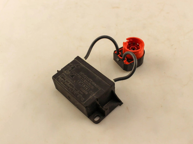 Блок фонаря / (блок «хenon»)