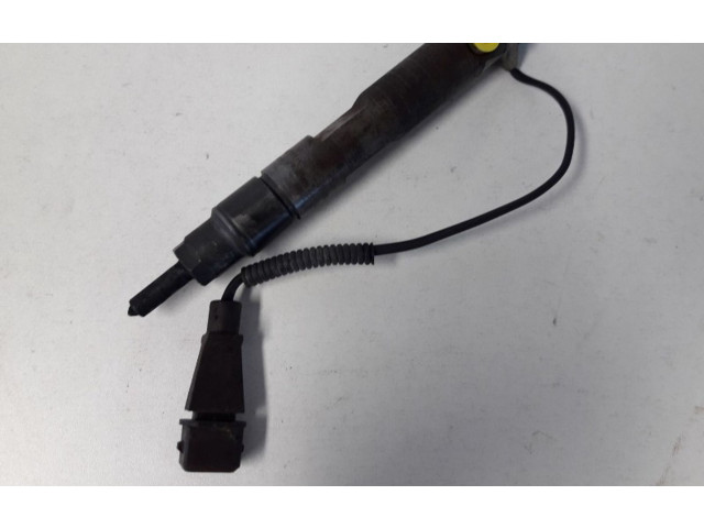 Форсунка Audi A3 S3 8L ALH