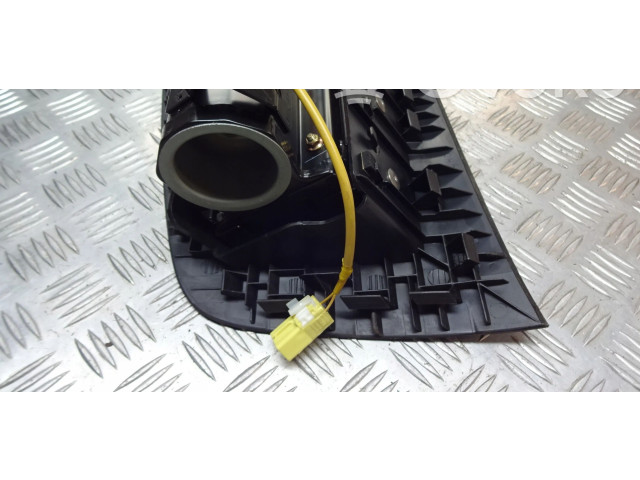 Подушка безопасности пассажира CB8057K7002 Mazda Premacy