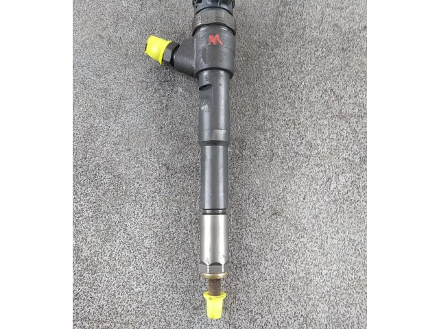 Vstřikovač 166000121R   Renault Captur    K9K628 