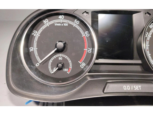 Панель приборов 6V0920740E Skoda Fabia Mk3 (NJ)