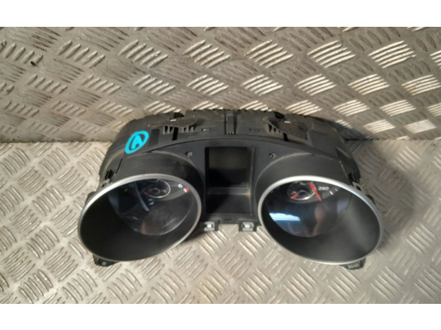 Панель приборов 5K0920861A Volkswagen Golf VI