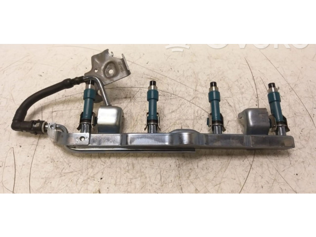 Vstřikovací lišta Mazda 2 ZJ