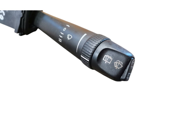 Ручка стеклоочистителей 9452391, 02W40A Volvo V70