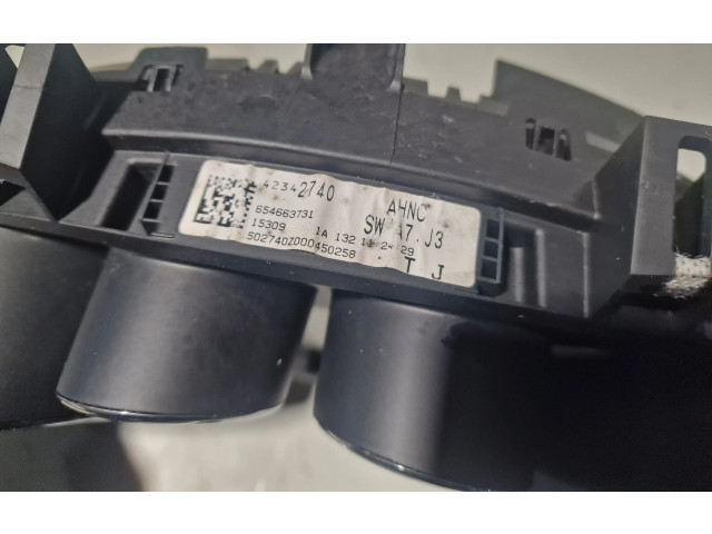 Přístrojová deska  Buick Encore I 2013 42342740  