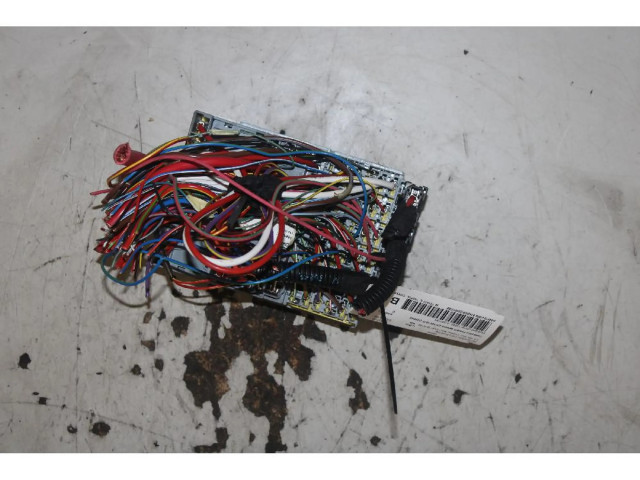 Блок предохранителей    Jeep Renegade    