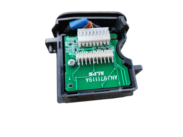 Ручка стеклоочистителей 30768101, 05W28D   Volvo XC90