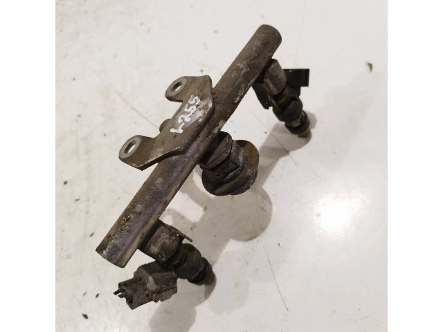 Vstřikovač    Subaru Forester SG  pro benzínový / Газ motor 2.0  