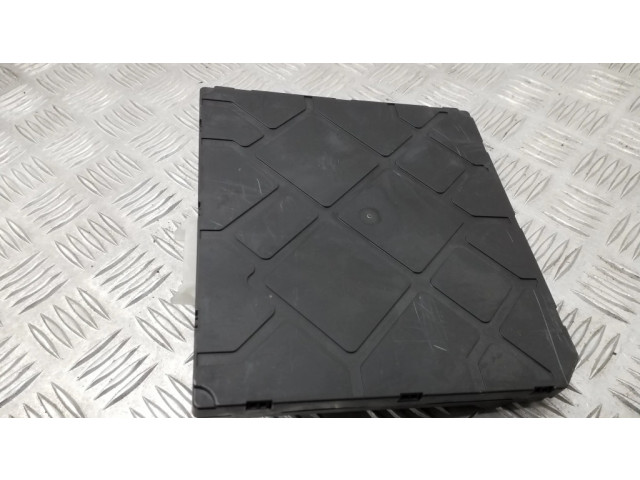 Блок комфорта 5Q0937084AA Skoda Octavia Mk3 (5E)