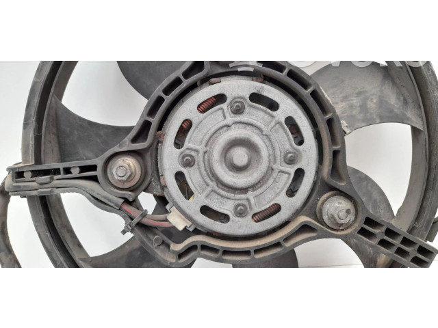 Вентилятор радиатора Volkswagen PASSAT