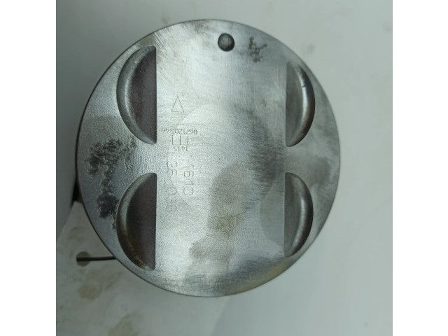  Поршень  062120546, 161036038  Cadillac SRX для бензинового двигателя 3.6