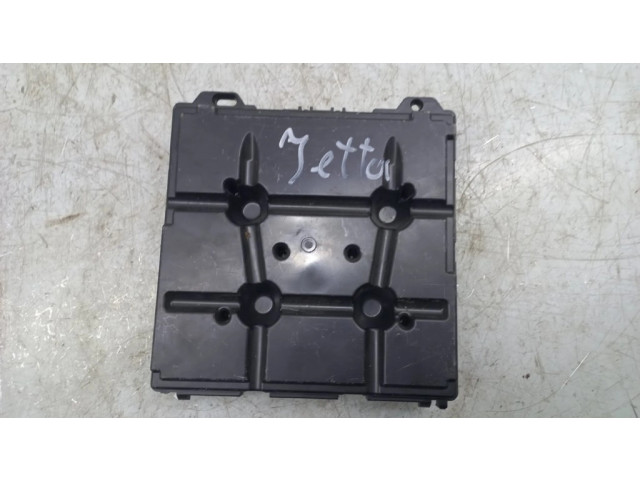 Блок комфорта 7H0937090E Volkswagen Jetta VI