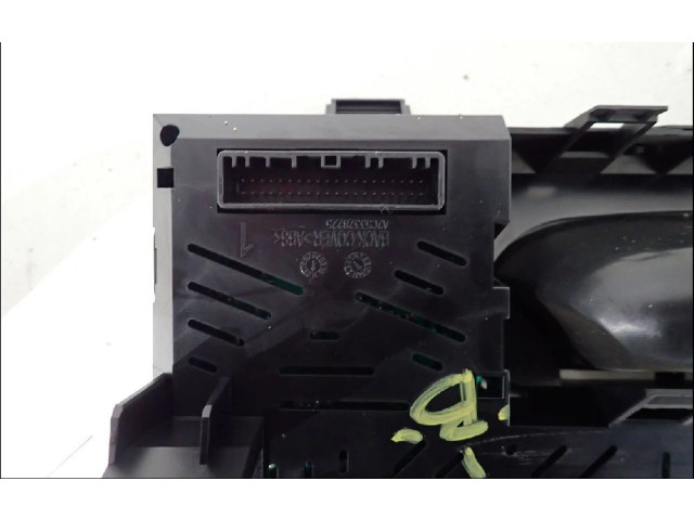 Панель приборов 8201462024   Renault Twingo II       