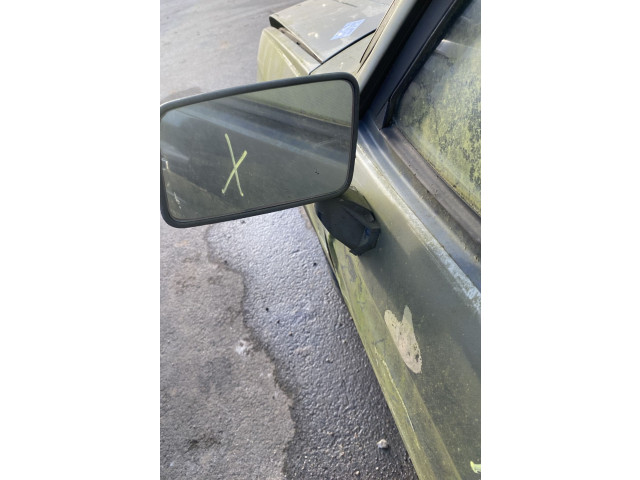 Зеркало электрическое        Peugeot 104   -  года   