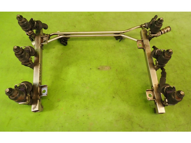 Топливная рампа Audi A6 S6 C5 4B