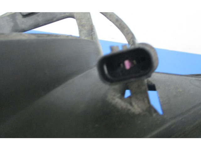 Вентилятор радиатора Mitsubishi Carisma