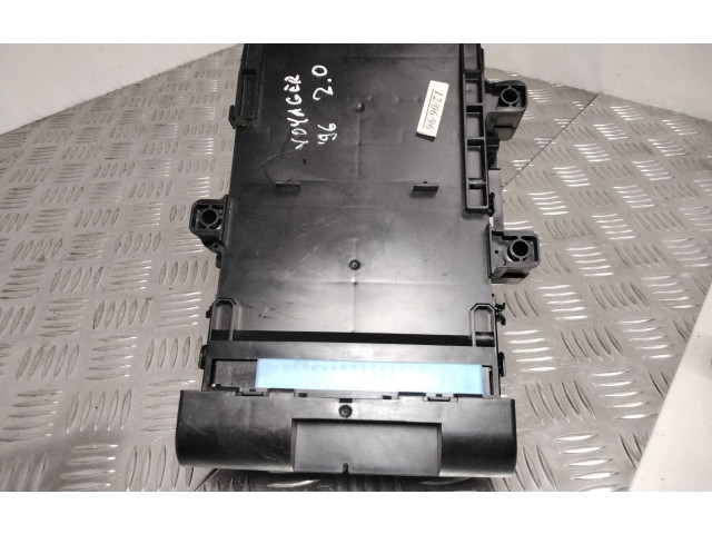 Блок предохранителей 4707506B, 316961 Chrysler Voyager